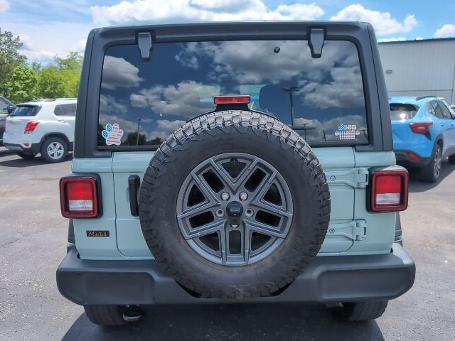 jeep wrangler 4-door 2024 1C4PJXDN5RW126083 image jeep wrangler 4-door 2024 1C4PJXDN5RW126083 image